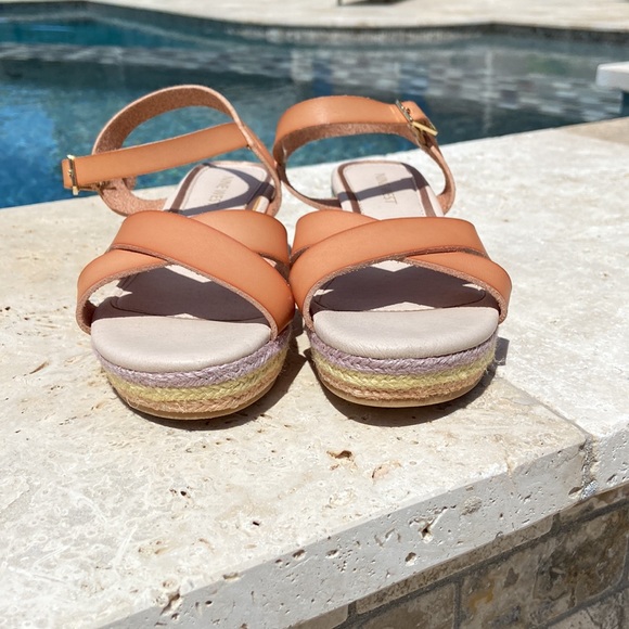 Nine West Wedges - Picture 3 of 6